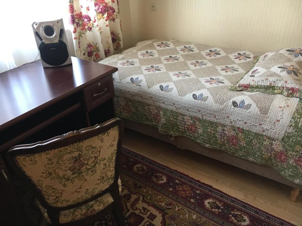 Проживание в семье Комнатка в центре Еревана Ереван